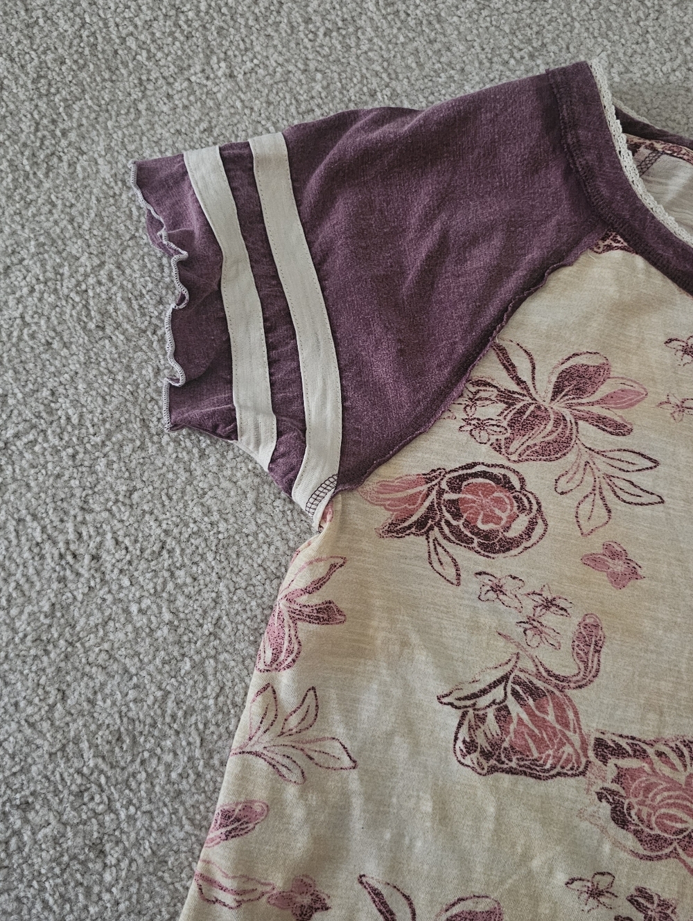 We The Free Wish You Were Here" Floral Print Tee collection Size XL - Picture 5 of 9